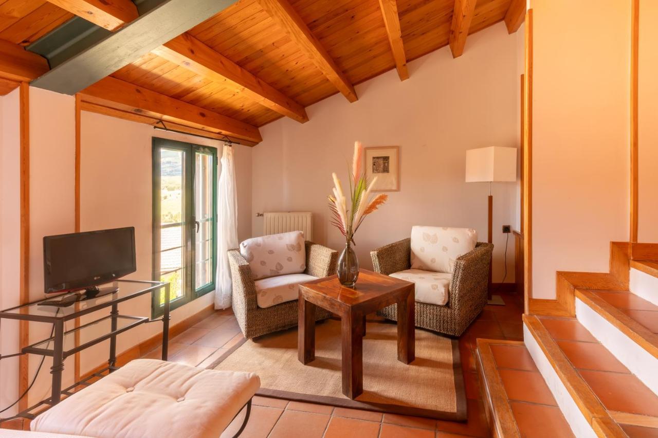 Hospederia El Arco Hotel Villavieja del Lozoya ภายนอก รูปภาพ